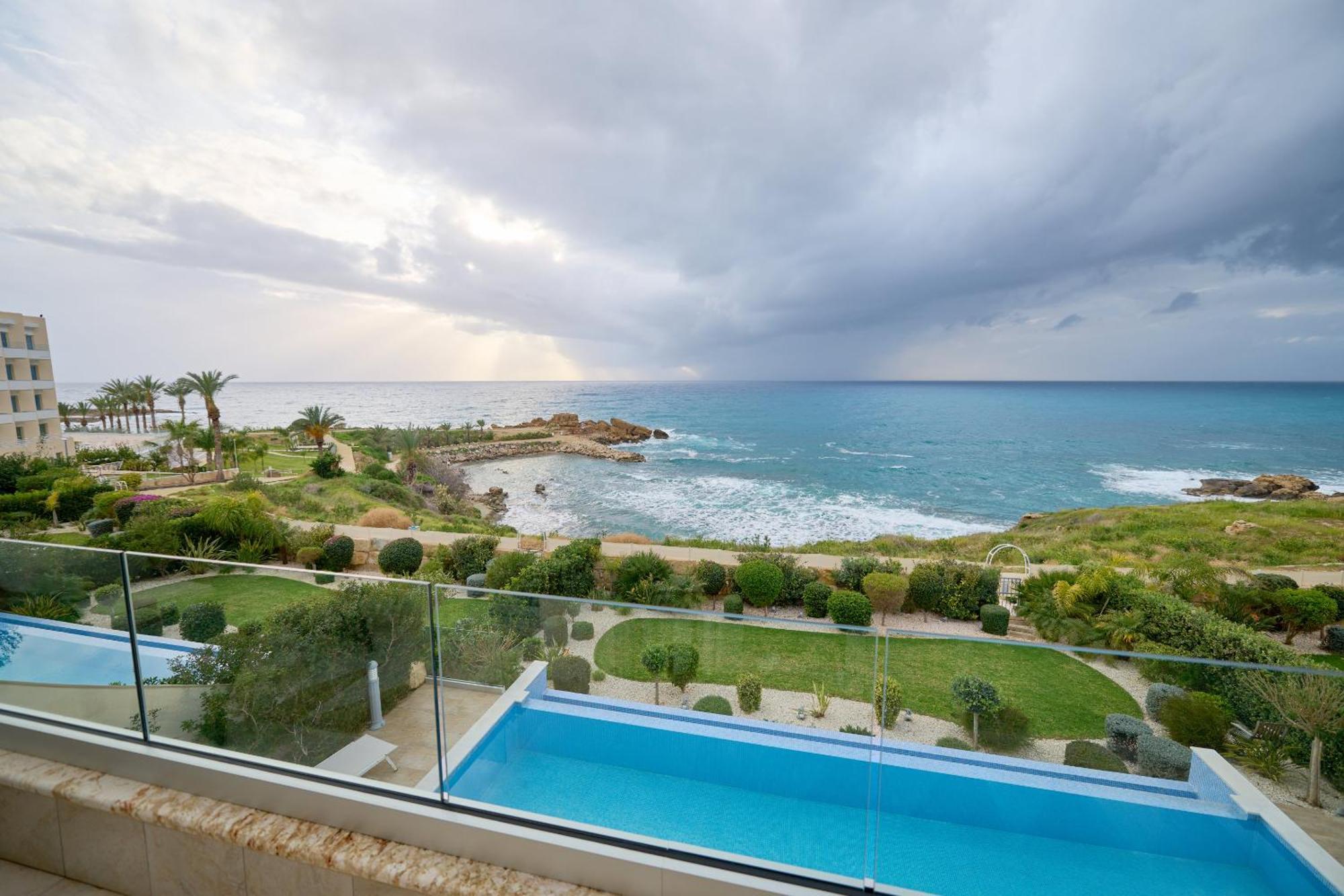 Olymp Luxury Villa D - Luxury Escape With Direct Beach Access And Unique Sunsets بافوس المظهر الخارجي الصورة