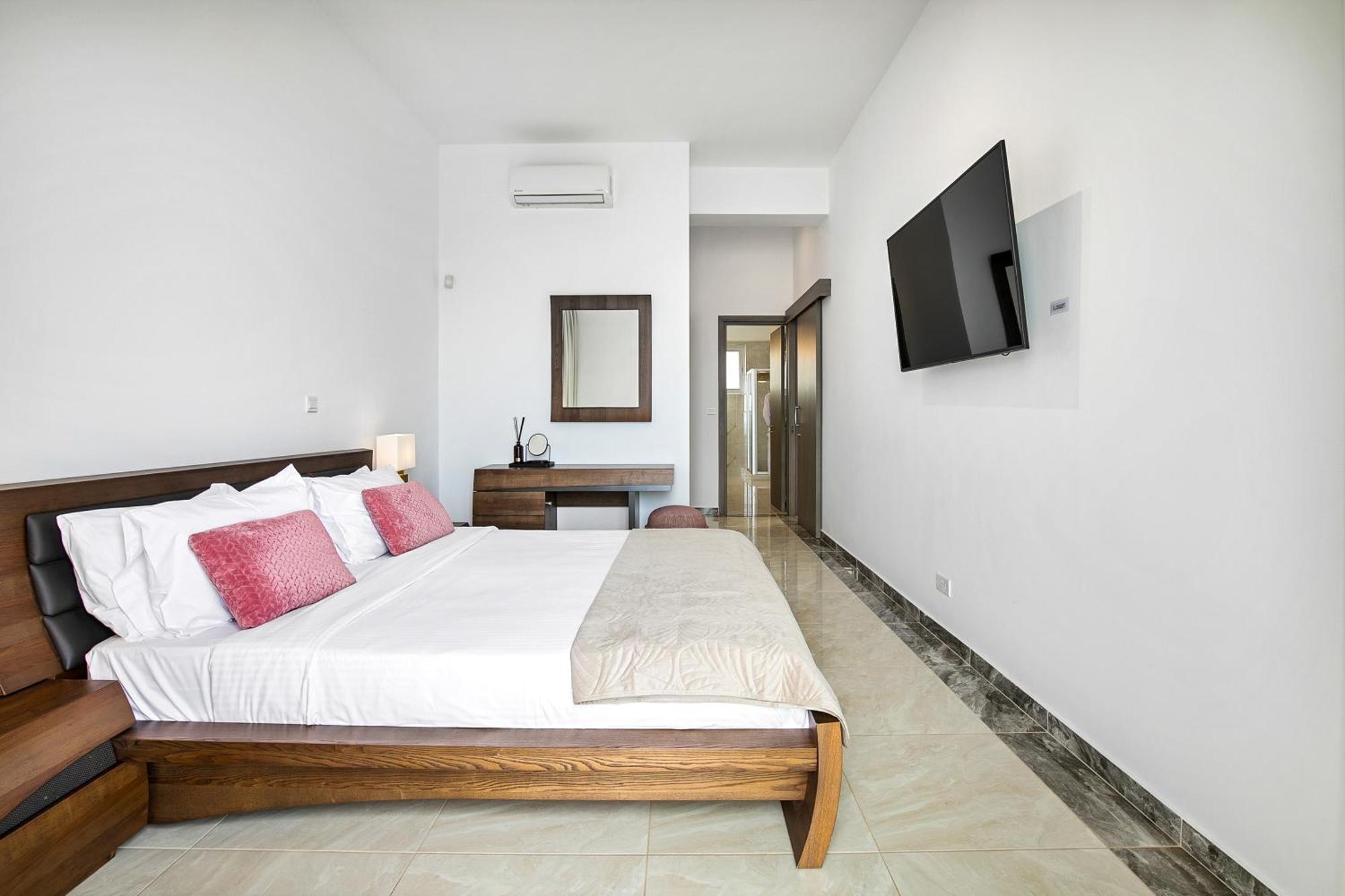 Olymp Luxury Villa D - Luxury Escape With Direct Beach Access And Unique Sunsets بافوس المظهر الخارجي الصورة